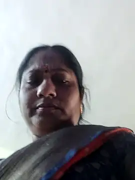 Snapshot of papukurty chatting on March 1, 11:54 am papukurty online show from March 1, 11:54 am