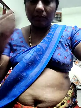 Snapshot of papukurty chatting on April 17, 3:04 pm papukurty online show from April 17, 3:04 pm