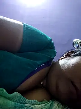 Snapshot of papukurty chatting on May 25, 8:40 pm papukurty online show from May 25, 8:40 pm