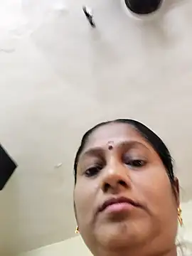 Snapshot of papukurty chatting on May 21, 2:42 am papukurty online show from May 21, 2:42 am