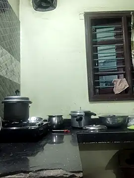 papukurty online show from March 28, 1:23 pm