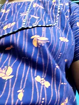 Snapshot of papukurty chatting on May 14, 2:14 pm papukurty online show from May 14, 2:14 pm