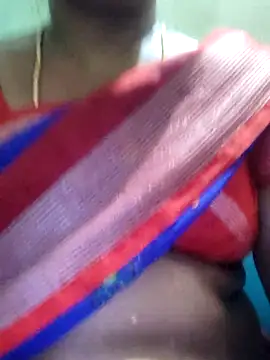 Snapshot of papukurty chatting on February 12, 3:17 am papukurty online show from February 12, 3:17 am