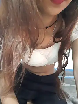 Snapshot of Mahira568 chatting on December 16, 8:57 pm Mahira568 online show from December 16, 8:57 pm