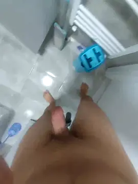 gelgelgel 17 online show from September 22, 6:47 pm