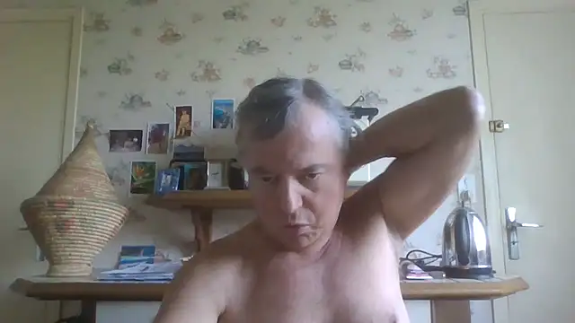 Snapshot of gegevincent chatting on May 28, 2:01 pm gegevincent online show from May 28, 2:01 pm
