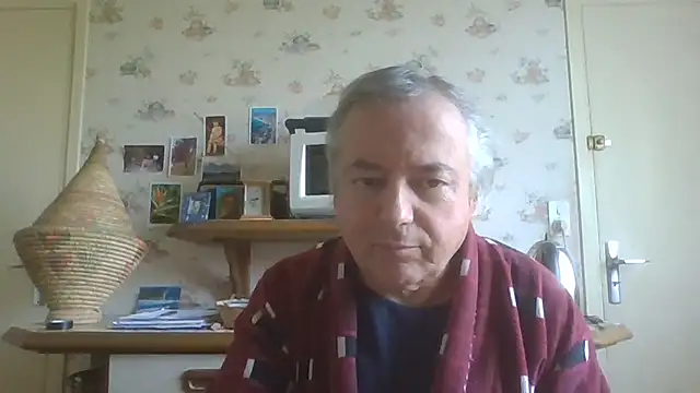 Snapshot of gegevincent chatting on June 11, 9:17 am gegevincent online show from June 11, 9:17 am