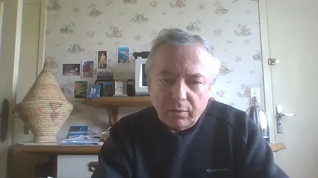 Snapshot of gegevincent chatting on May 7, 11:13 am gegevincent online show from May 7, 11:13 am