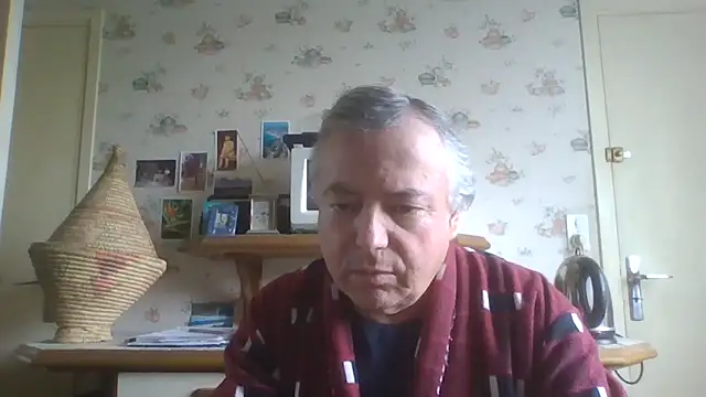Snapshot of gegevincent chatting on April 30, 9:38 am gegevincent online show from April 30, 9:38 am