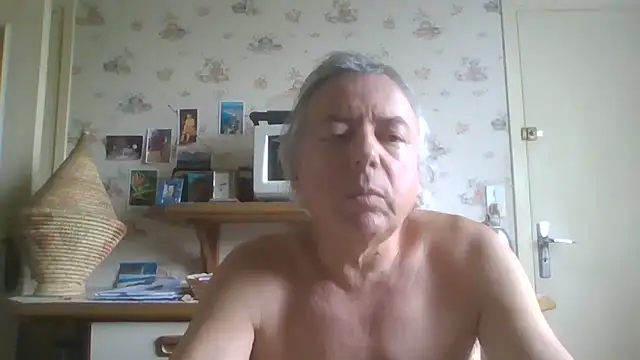 Snapshot of gegevincent chatting on June 30, 10:48 am gegevincent online show from June 30, 10:48 am