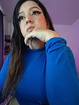 Abbyjoness21 online show from December 17, 7:30 pm