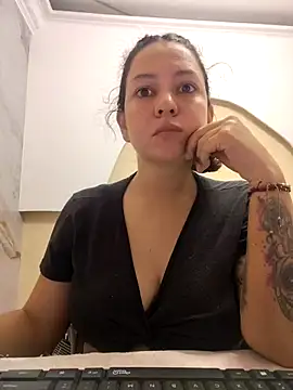 Snapshot of Abbyjoness21 chatting on October 19, 10:29 am Abbyjoness21 online show from October 19, 10:29 am