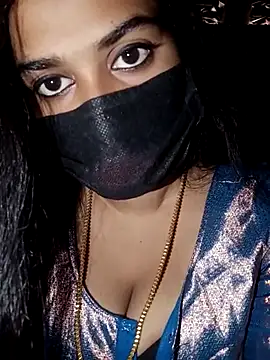 umairahaasan 1 online show from September 20, 10:42 am