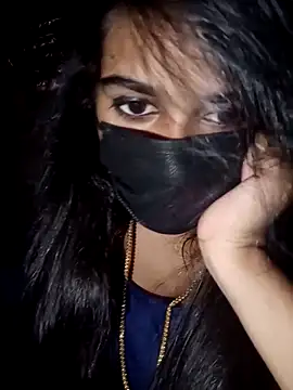 umairahaasan 1 online show from October 31, 10:12 am