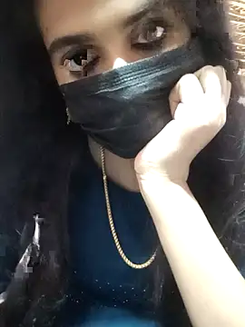 umairahaasan 1 online show from September 23, 10:33 am