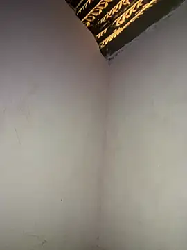 umairahaasan 1 online show from March 7, 9:05 am