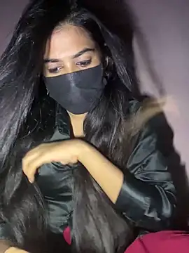 umairahaasan 1 online show from March 15, 5:31 pm