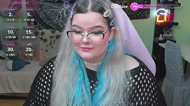 Snapshot of _CandyM1lky_ chatting on November 27, 7:20 am CandyM1lky online show from November 27, 7:20 am