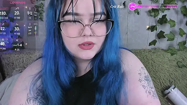 Snapshot of _CandyM1lky_ chatting on July 20, 7:16 am CandyM1lky online show from July 20, 7:16 am