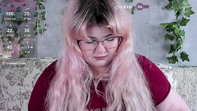 Snapshot of _CandyM1lky_ chatting on June 14, 6:14 am CandyM1lky online show from June 14, 6:14 am