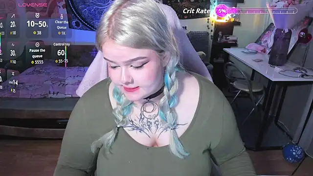  CandyM1lky  online show from February 13, 8:03 am