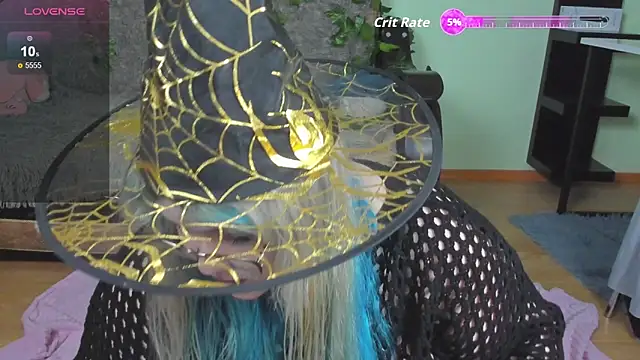 Snapshot of _CandyM1lky_ chatting on October 26, 7:09 am CandyM1lky online show from October 26, 7:09 am