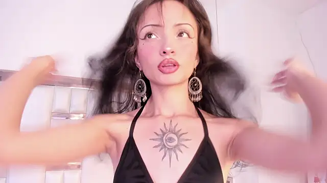 MaddieStark online show from November 10, 4:56 pm