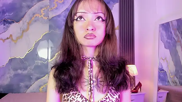 MaddieStark online show from June 25, 1:05 pm