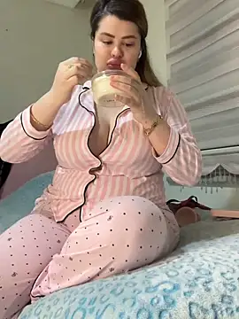 aydabella7777 online show from March 24, 7:36 pm