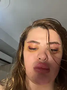 aydabella7777 online show from November 9, 1:26 pm