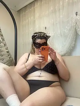 aydabella7777 online show from February 21, 11:40 pm