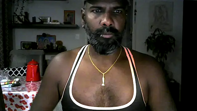 Snapshot of frenchblackc31 chatting on September 19, 4:27 am frenchblackc31 online show from September 19, 4:27 am