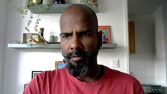 Snapshot of frenchblackc31 chatting on September 23, 1:07 pm frenchblackc31 online show from September 23, 1:07 pm