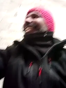 frenchblackc31 online show from February 17, 11:18 am