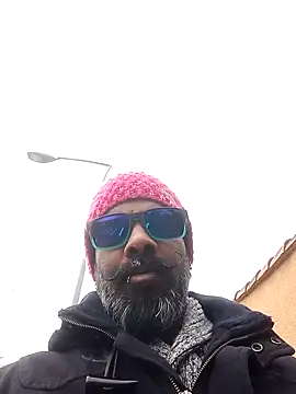 frenchblackc31 online show from March 28, 9:10 am