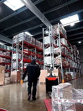 Snapshot of frenchblackc31 chatting on December 3, 11:20 am frenchblackc31 online show from December 3, 11:20 am