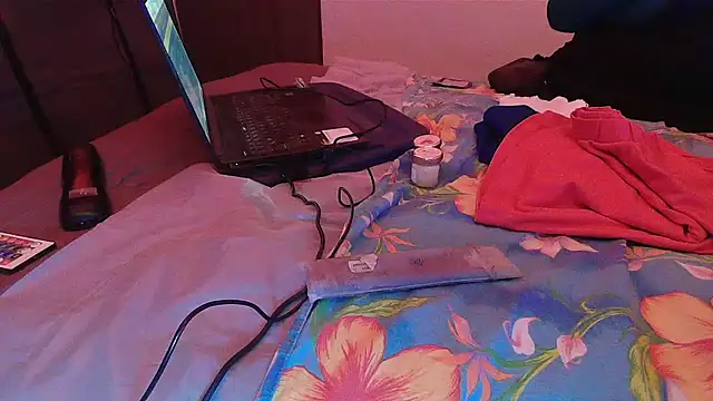 SatiroyNinfa online show from February 9, 11:25 pm