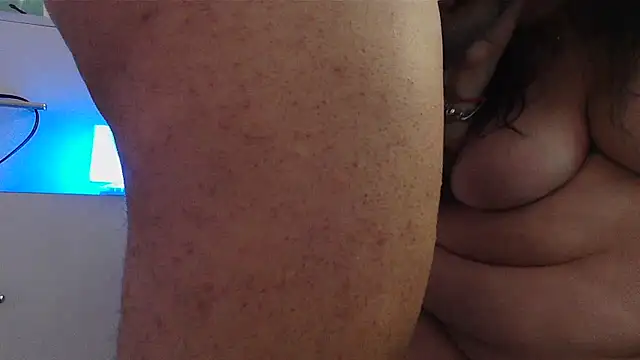 Snapshot of SatiroyNinfa chatting on November 26, 5:13 pm SatiroyNinfa online show from November 26, 5:13 pm