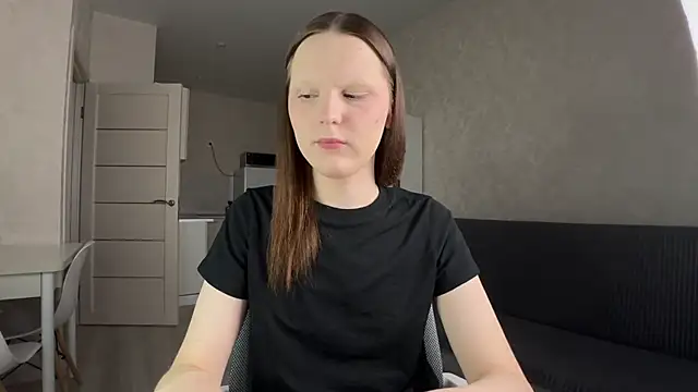 Snapshot of vertul1ana chatting on June 25, 1:38 pm vertul1ana online show from June 25, 1:38 pm