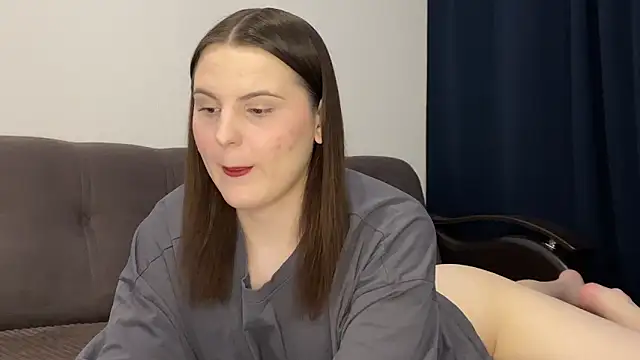 Snapshot of vertul1ana chatting on December 21, 5:47 pm vertul1ana online show from December 21, 5:47 pm