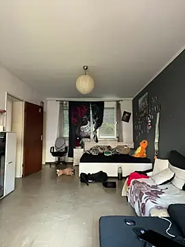 1Richrichard1 online show from June 27, 9:37 am