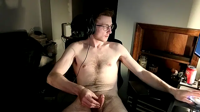 Snapshot of natmcktrash chatting on May 27, 3:58 am natmcktrash online show from May 27, 3:58 am