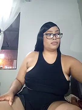 MadamPinky online show from November 23, 6:07 pm