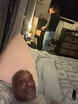 Snapshot of blaqmagiq72 chatting on February 19, 2:08 am blaqmagiq72 online show from February 19, 2:08 am