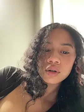 jadee8 online show from May 10, 8:44 pm