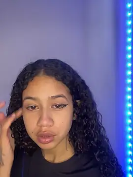 jadee8 online show from November 12, 7:40 pm