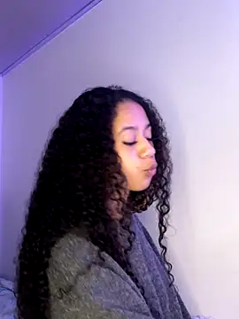 jadee8 online show from October 25, 8:31 pm