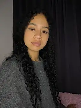 jadee8 online show from March 13, 11:32 pm