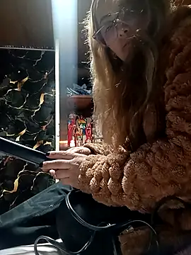 dirty lady17 online show from March 20, 1:28 am