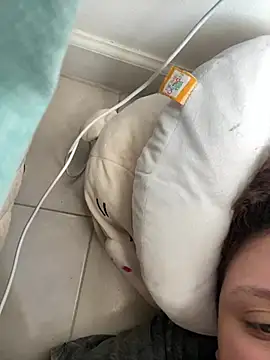 Snapshot of Solangerulo_ chatting on February 14, 5:02 pm Solangerulo online show from February 14, 5:02 pm